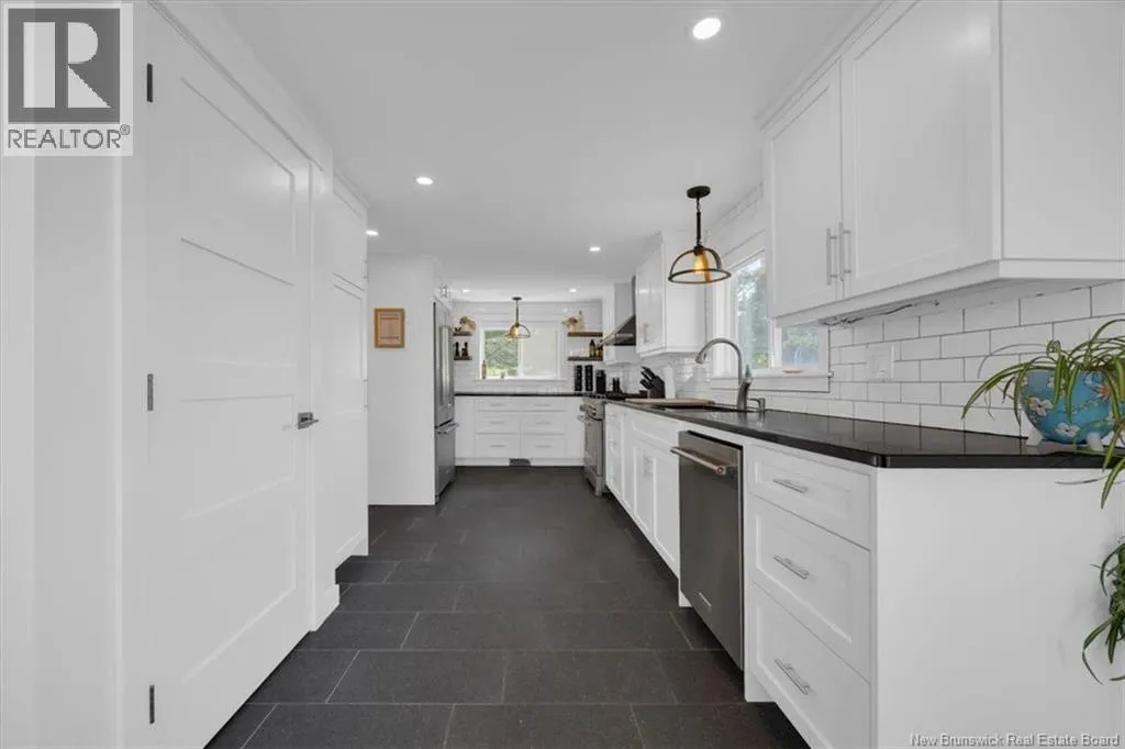 285 Anthony's Cove Road