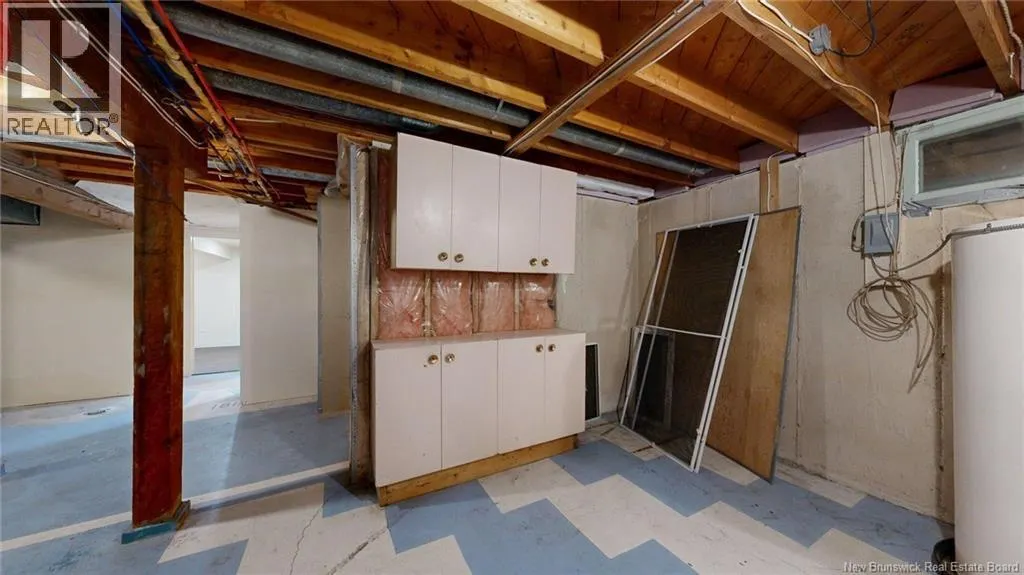 21 Bedell Avenue
