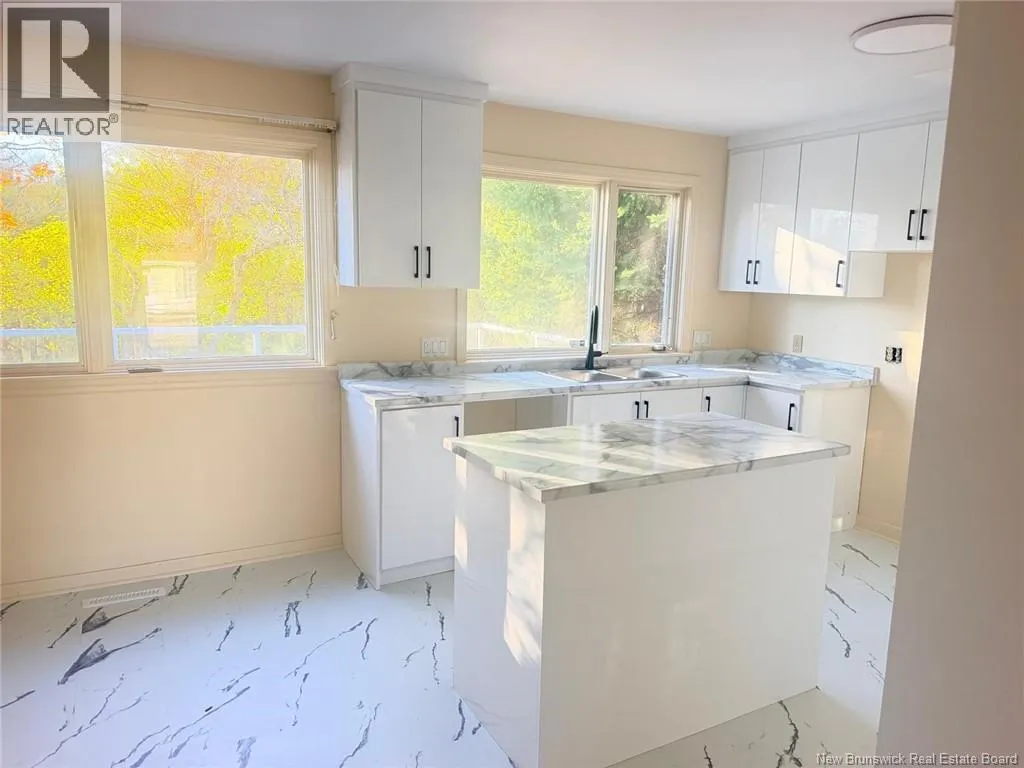 21 Bedell Avenue