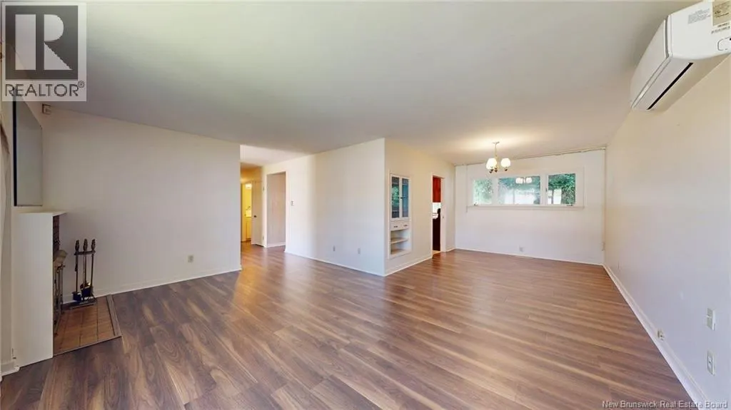 21 Bedell Avenue