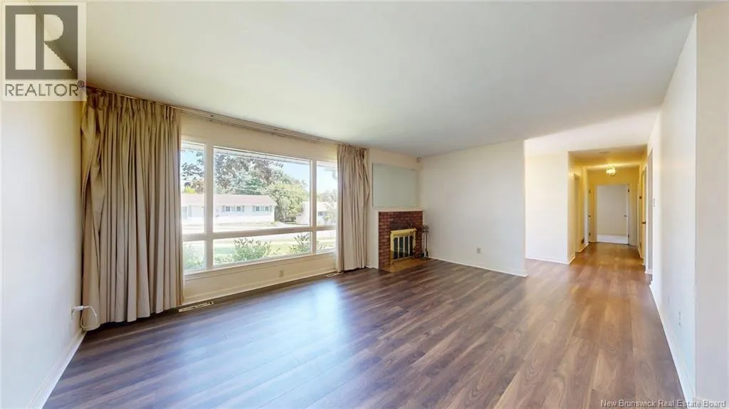 21 Bedell Avenue
