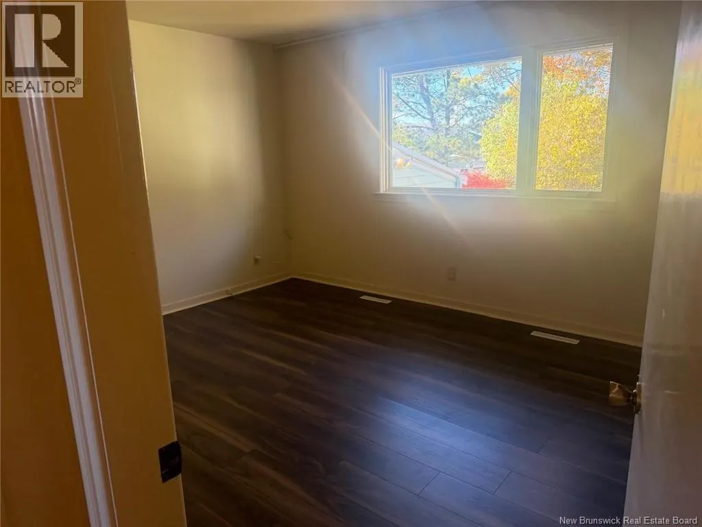 21 Bedell Avenue