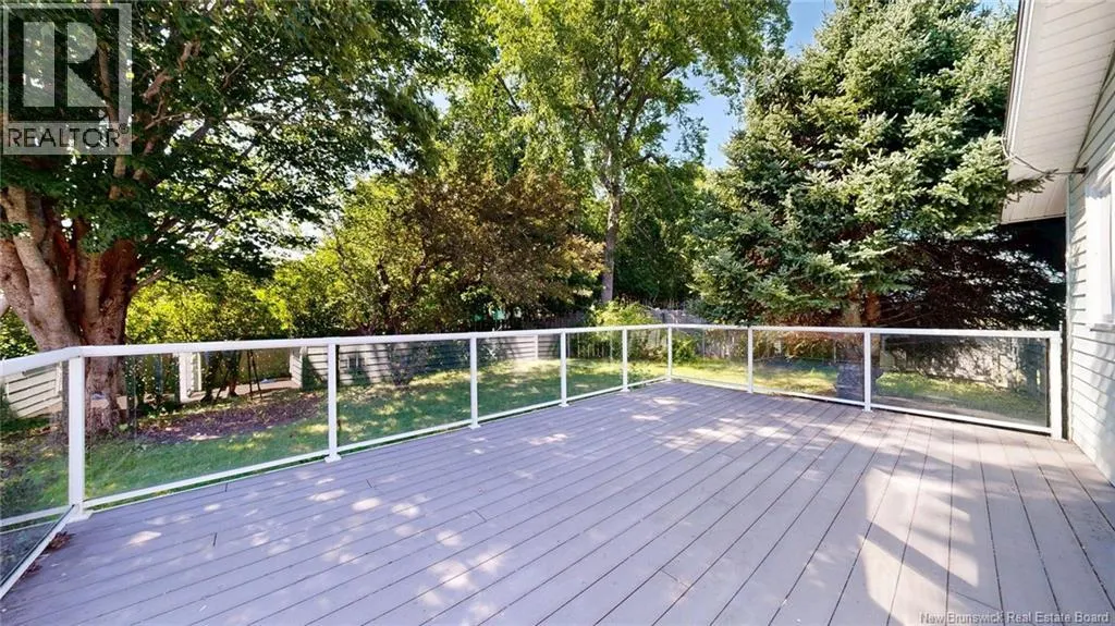 21 Bedell Avenue