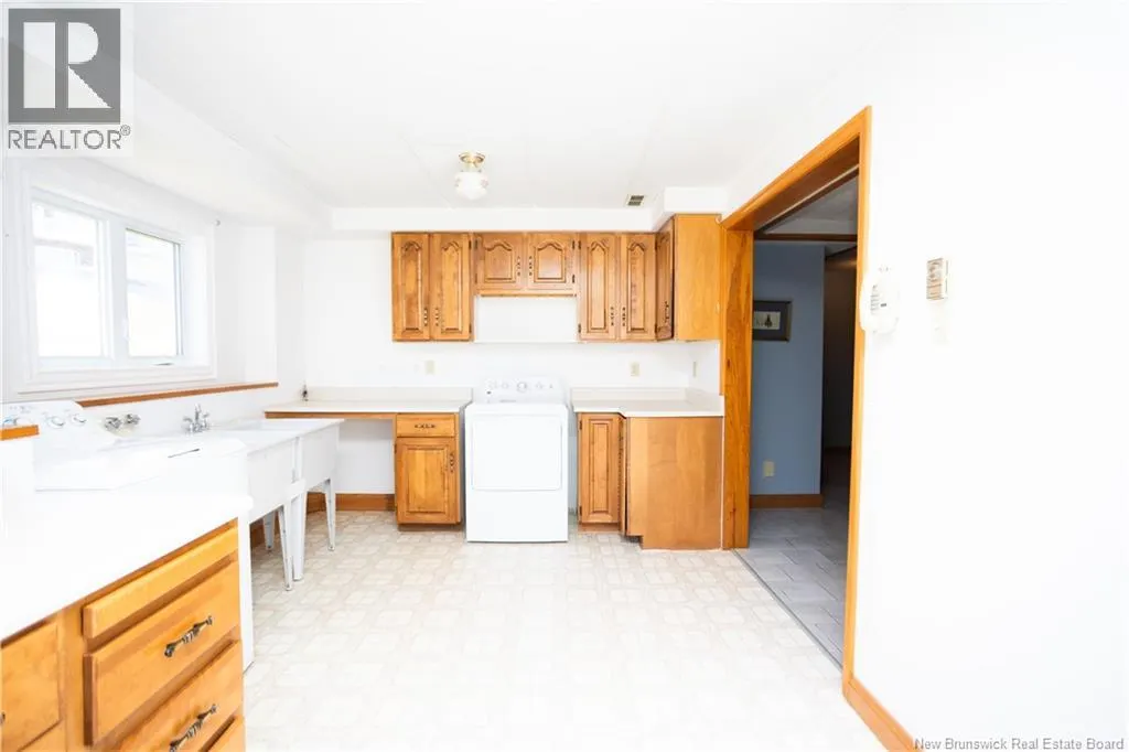 15 Talisman Crescent