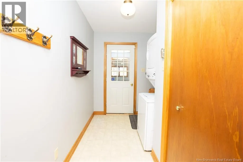 15 Talisman Crescent
