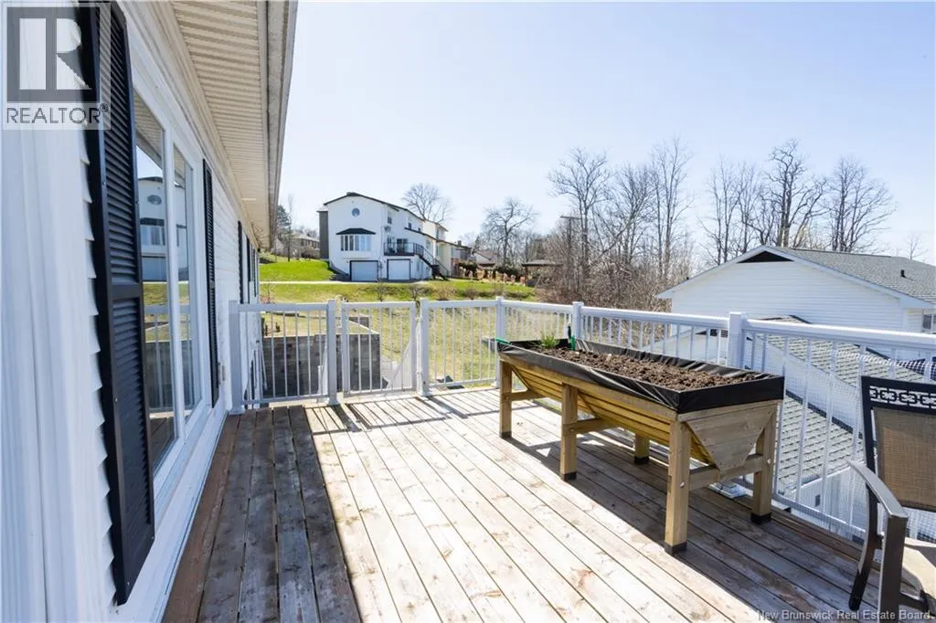 15 Talisman Crescent