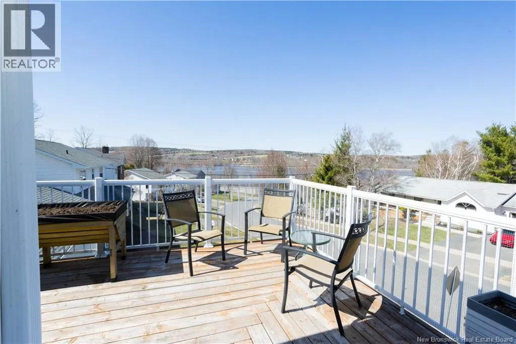 15 Talisman Crescent