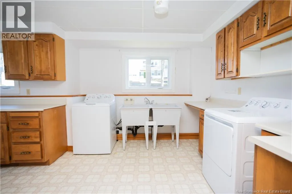 15 Talisman Crescent