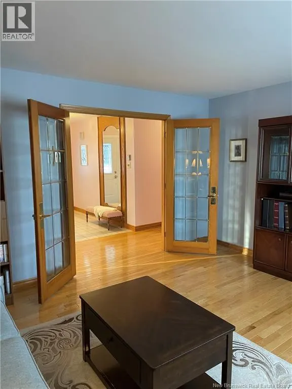 15 Talisman Crescent
