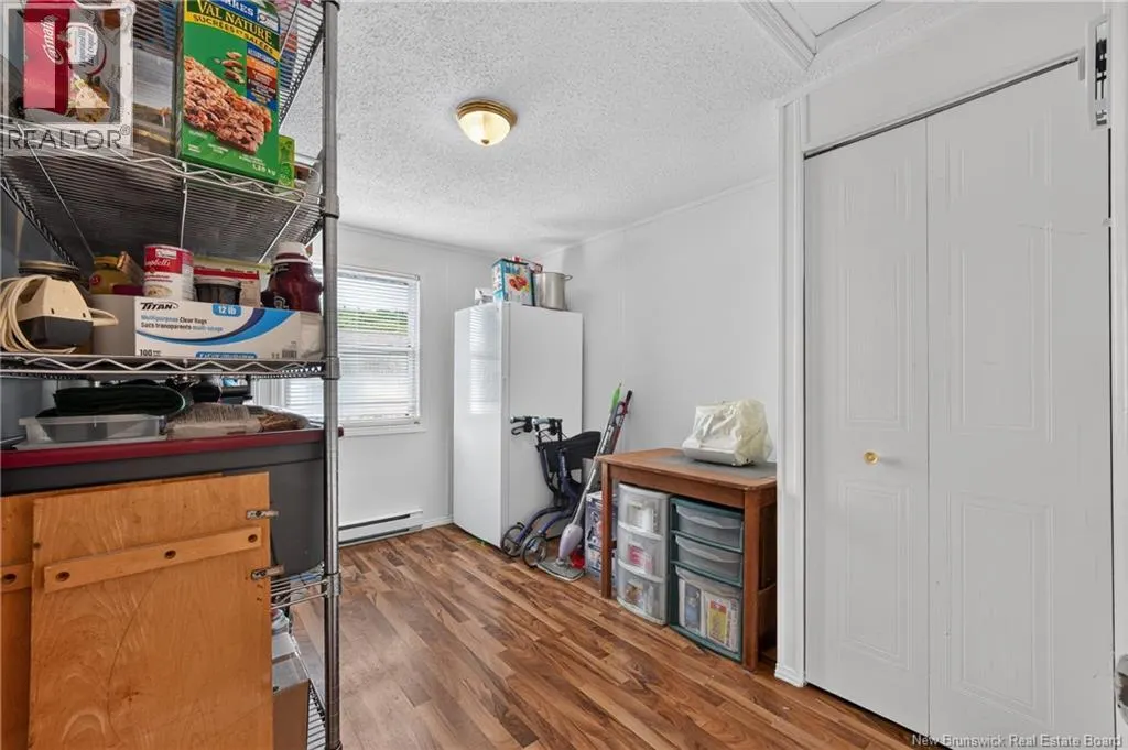 33 Glenview Drive
