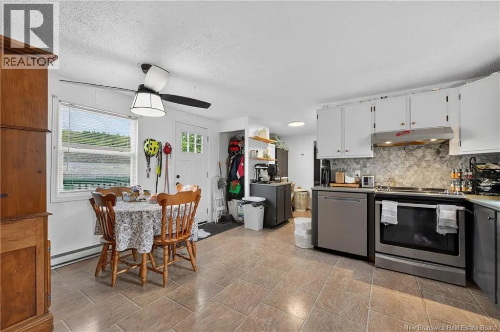 33 Glenview Drive