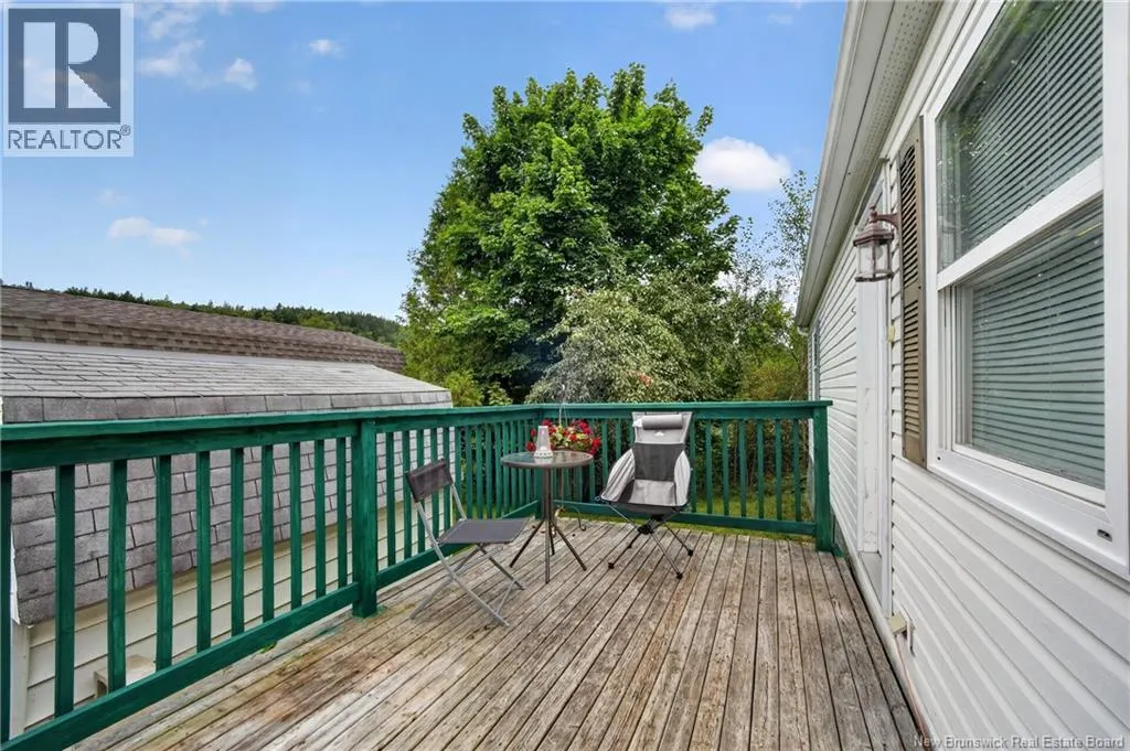 33 Glenview Drive