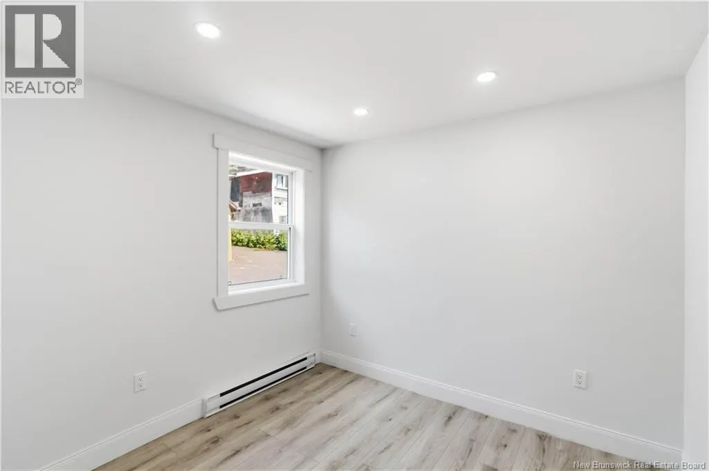 395 Northfield Avenue