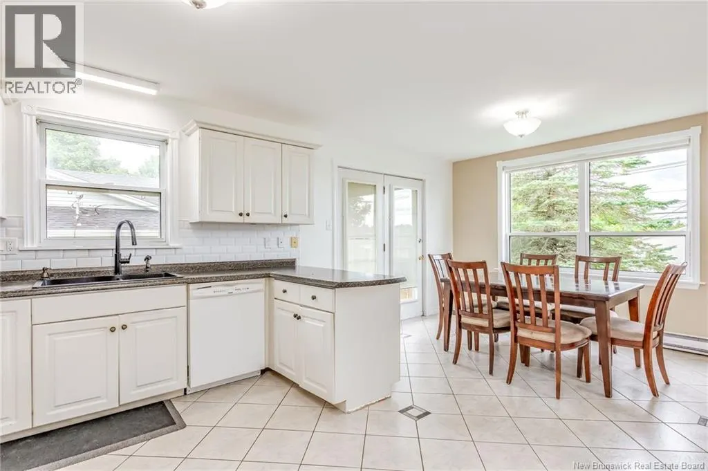 111 Scotiaview Drive