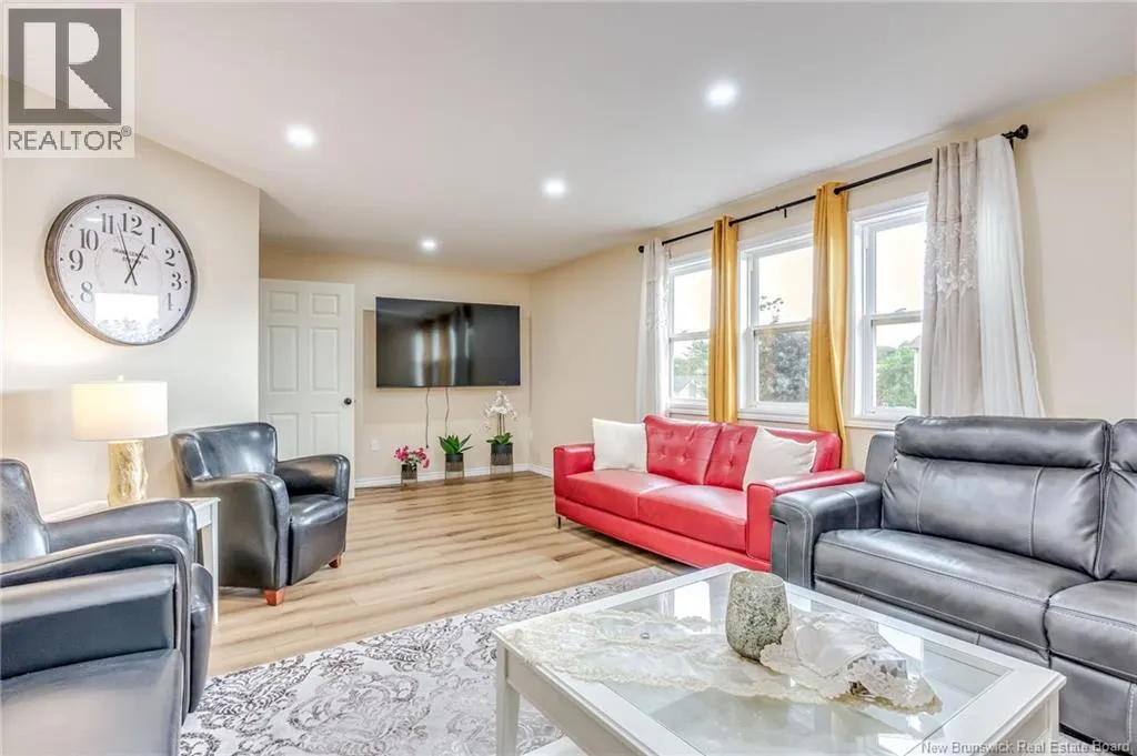 111 Scotiaview Drive
