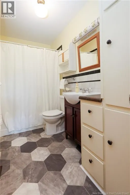 229 Fulton Avenue