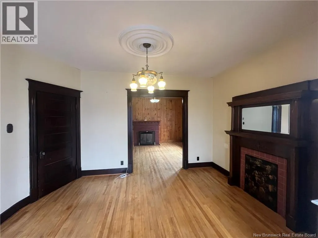 102-104 Lansdowne Avenue