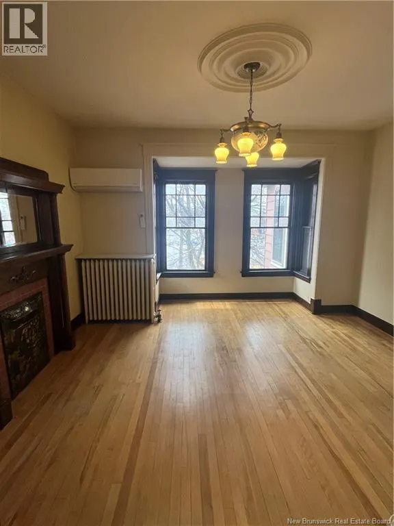 102-104 Lansdowne Avenue