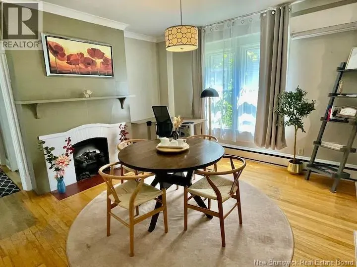 102-104 Lansdowne Avenue