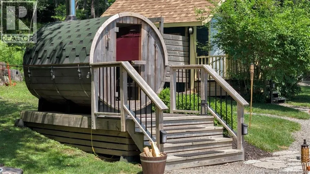 242 Fiander Road