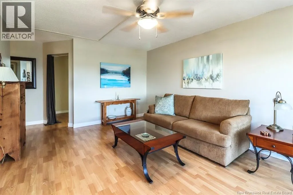 310 Woodward Unit# 909