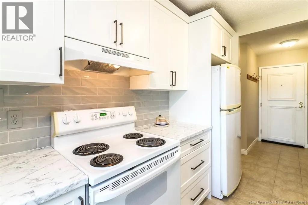310 Woodward Unit# 909