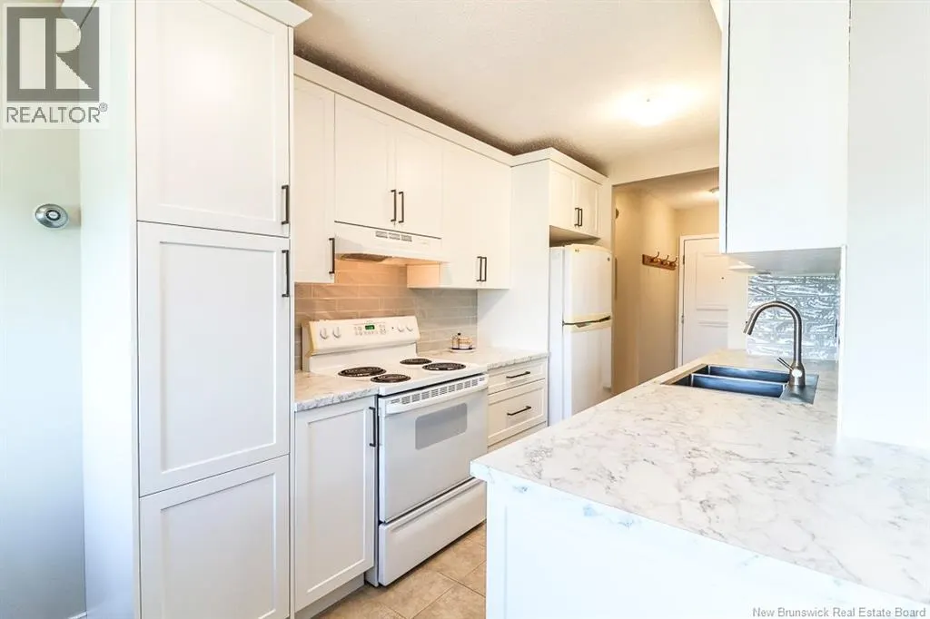 310 Woodward Unit# 909