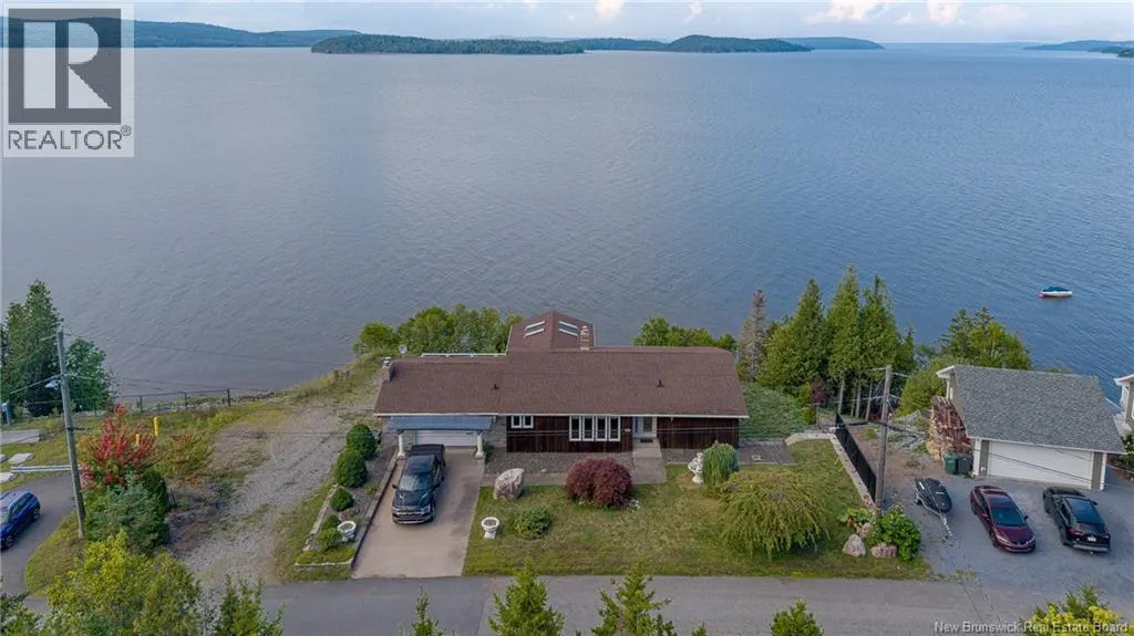 127 Bay Crescent Drive