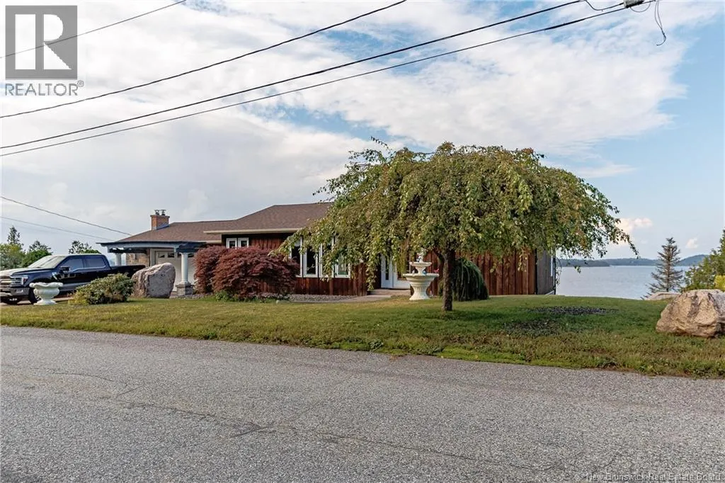 127 Bay Crescent Drive