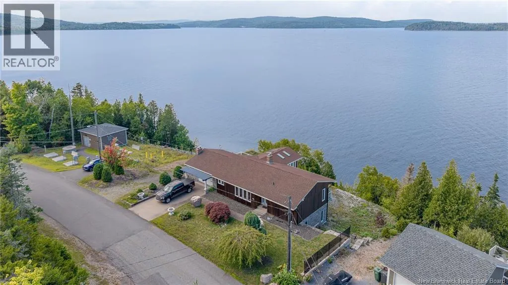 127 Bay Crescent Drive