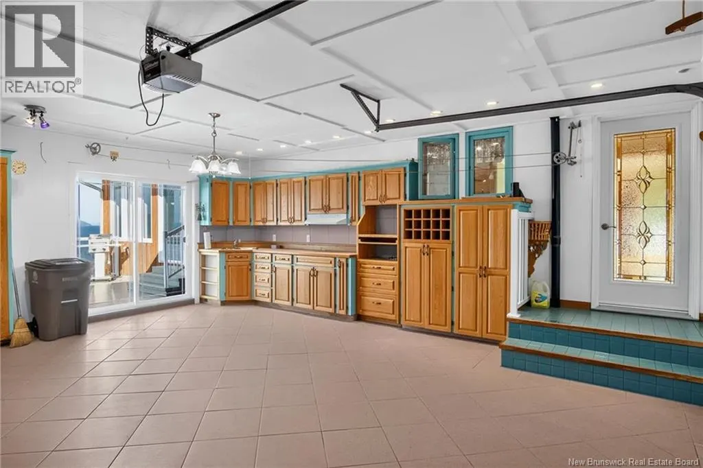 127 Bay Crescent Drive