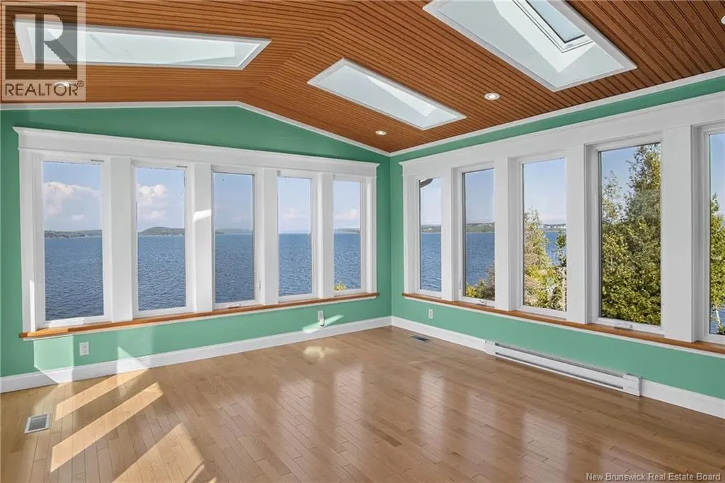 127 Bay Crescent Drive