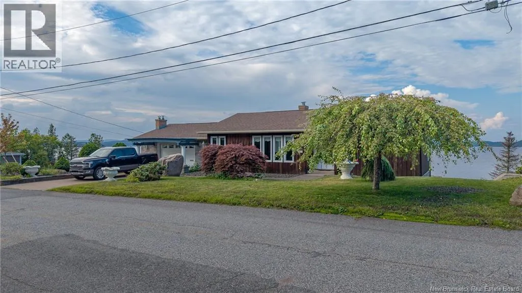 127 Bay Crescent Drive