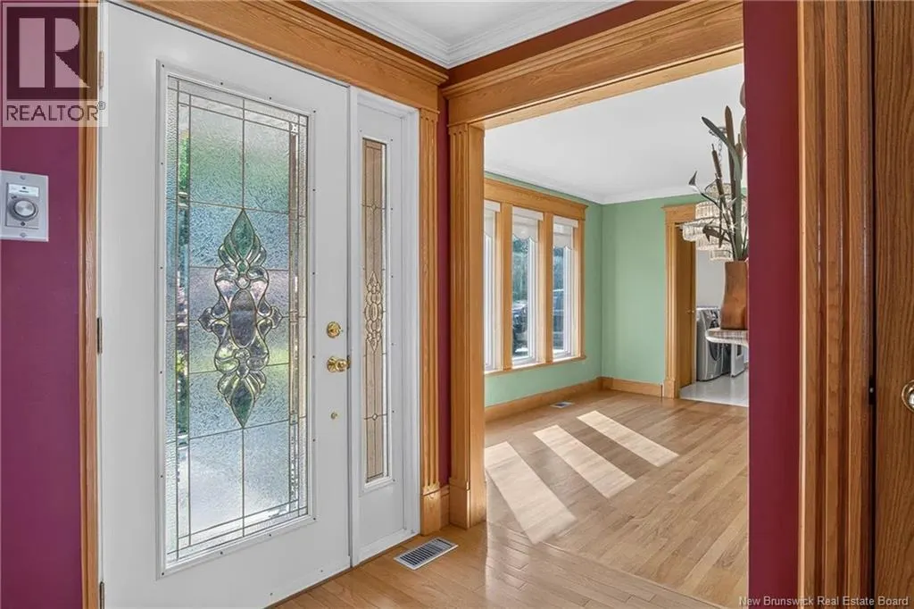 127 Bay Crescent Drive
