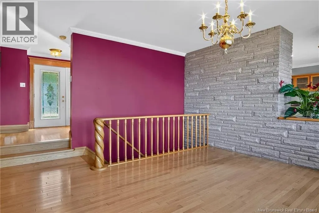 127 Bay Crescent Drive