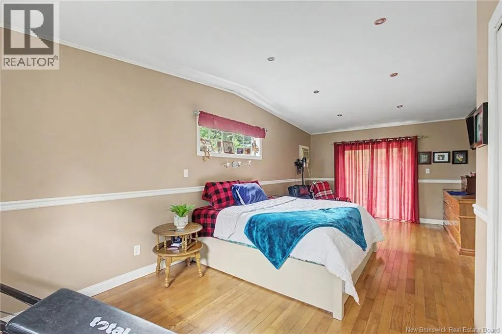 719 Glengarry Place
