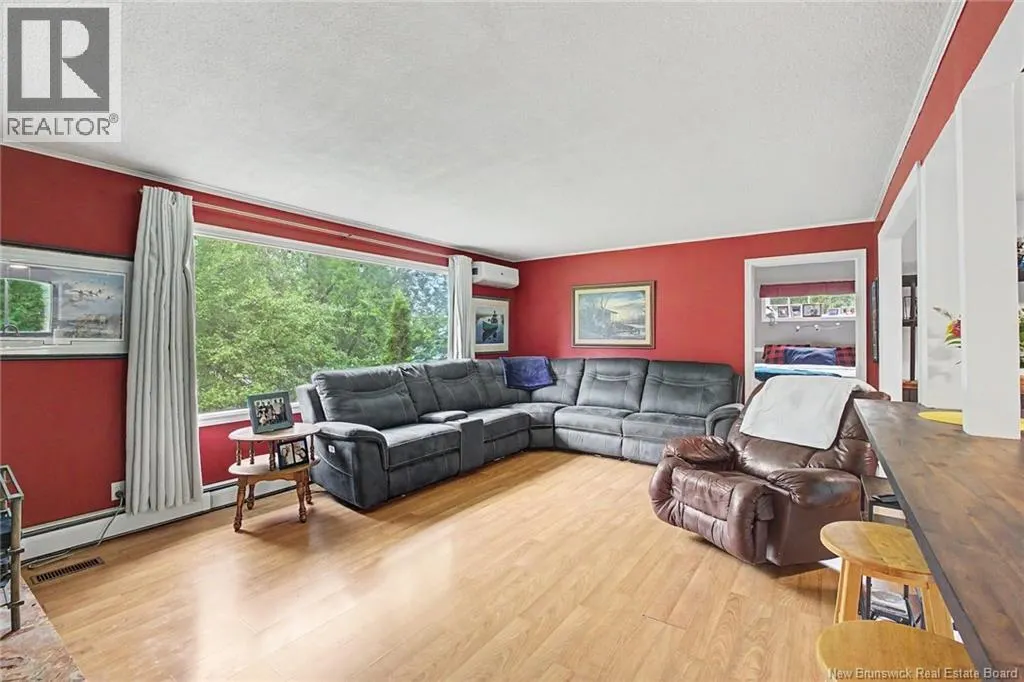 719 Glengarry Place