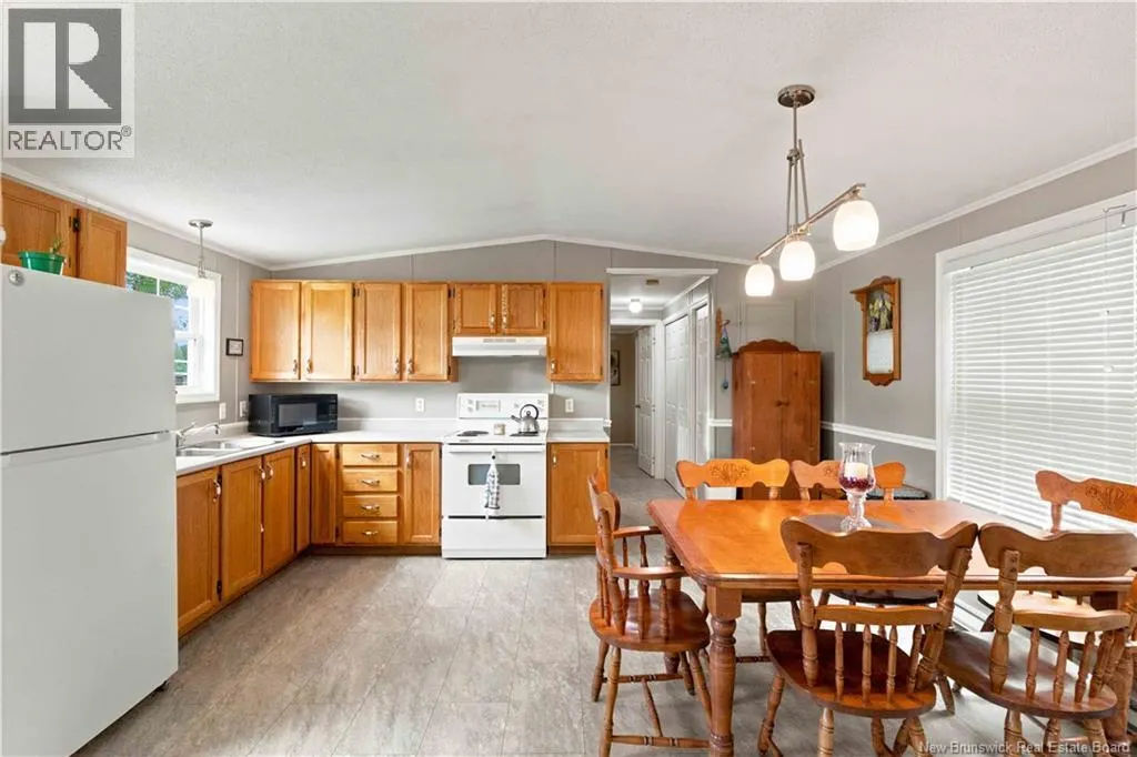 99 Hedgeview Drive