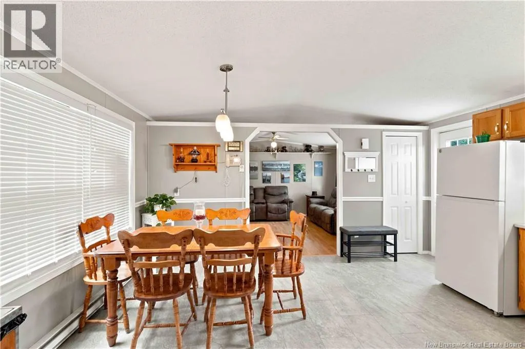 99 Hedgeview Drive