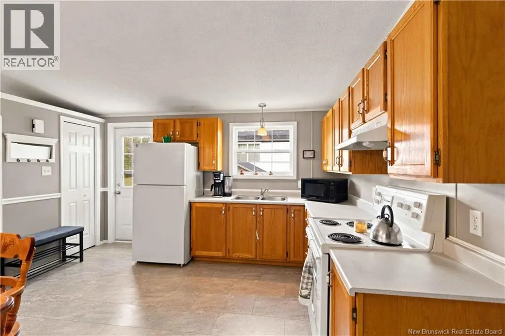 99 Hedgeview Drive