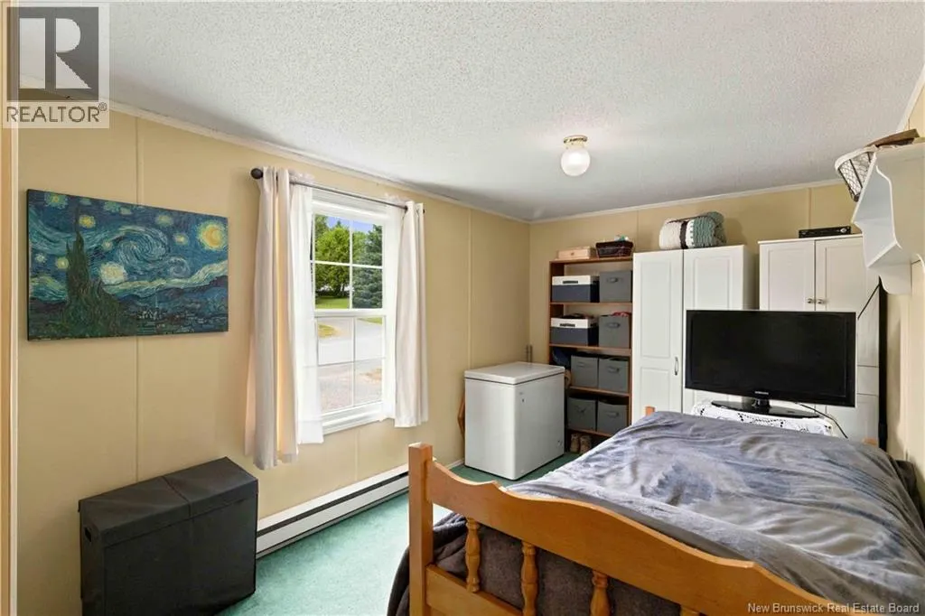 99 Hedgeview Drive