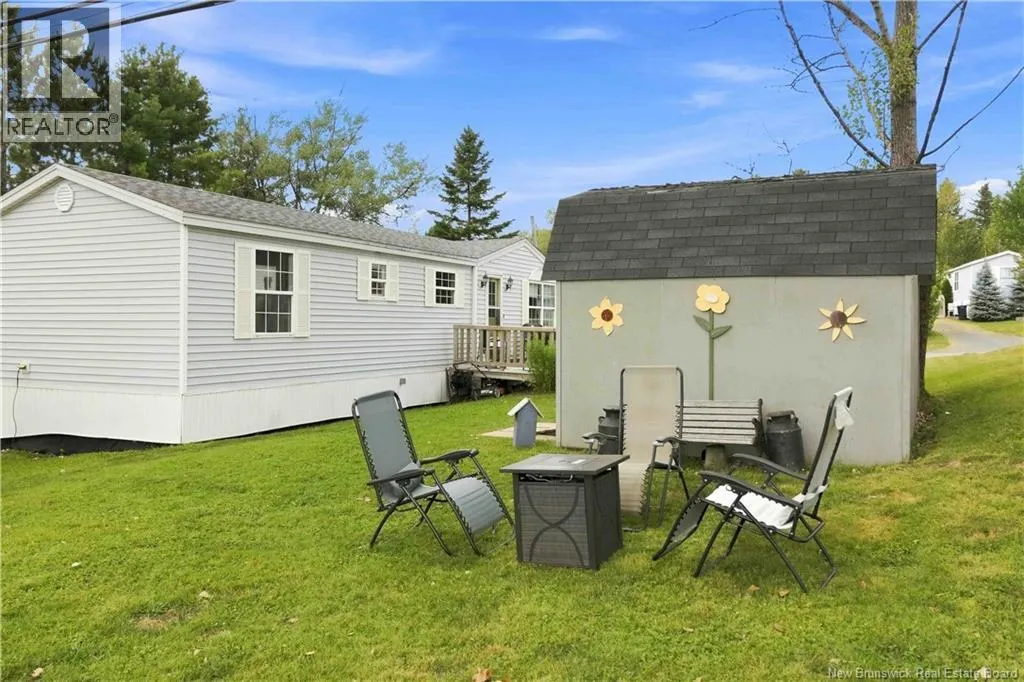 99 Hedgeview Drive