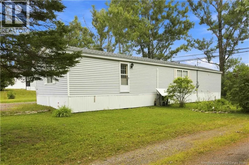 99 Hedgeview Drive