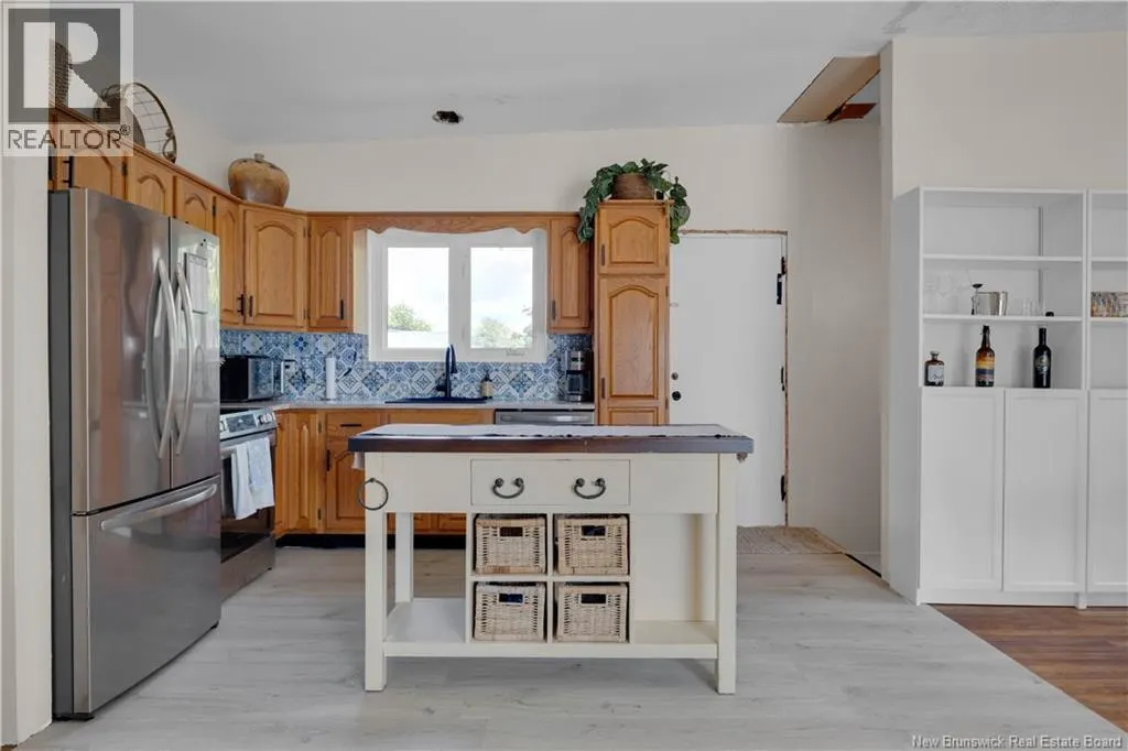 96 Woodward Avenue
