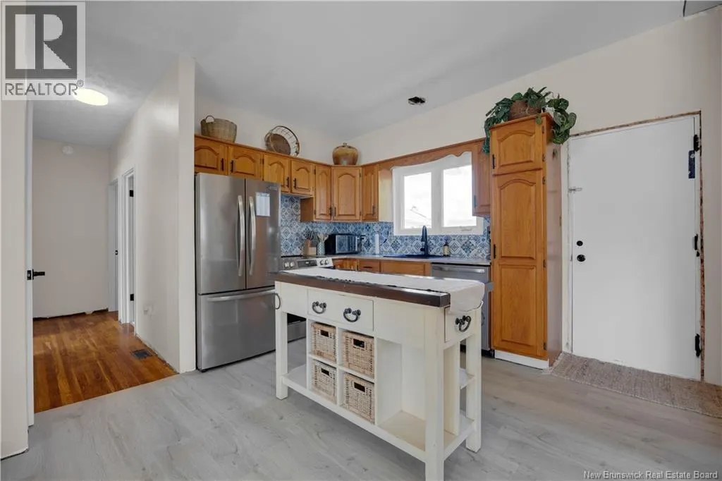 96 Woodward Avenue