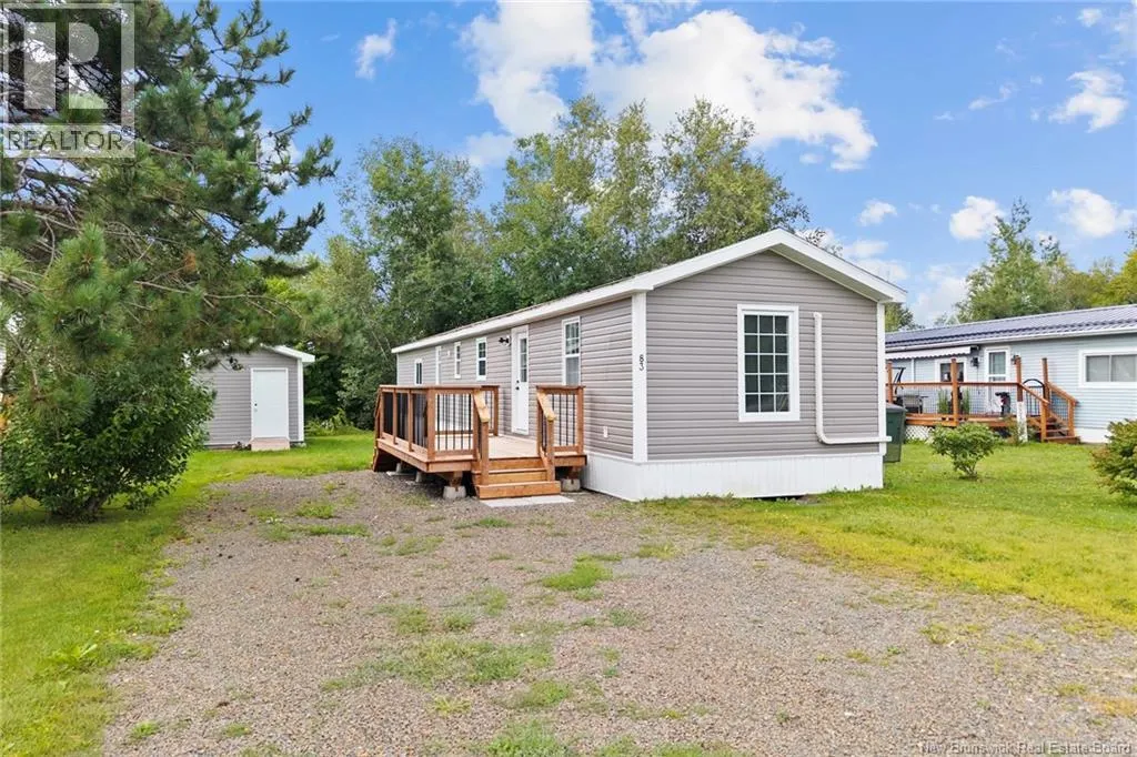 83 Leafwood Crescent