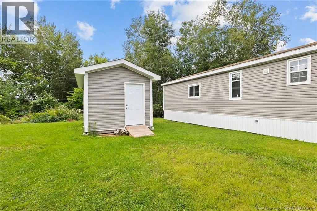 83 Leafwood Crescent