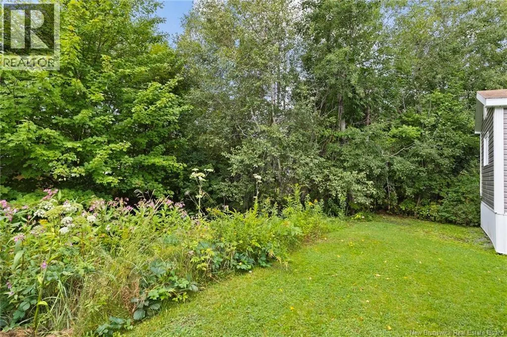 83 Leafwood Crescent