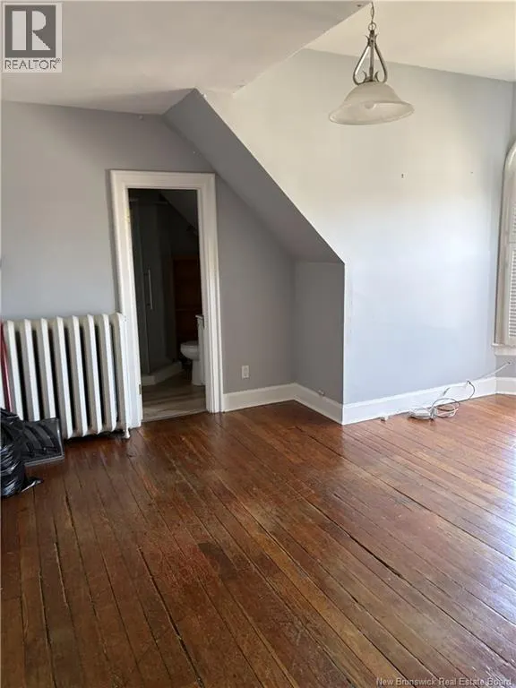 406-408 Algonquin Place