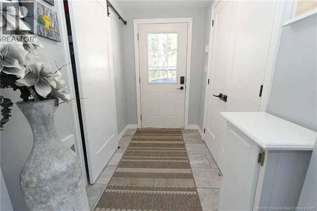 12 Bayview Drive
